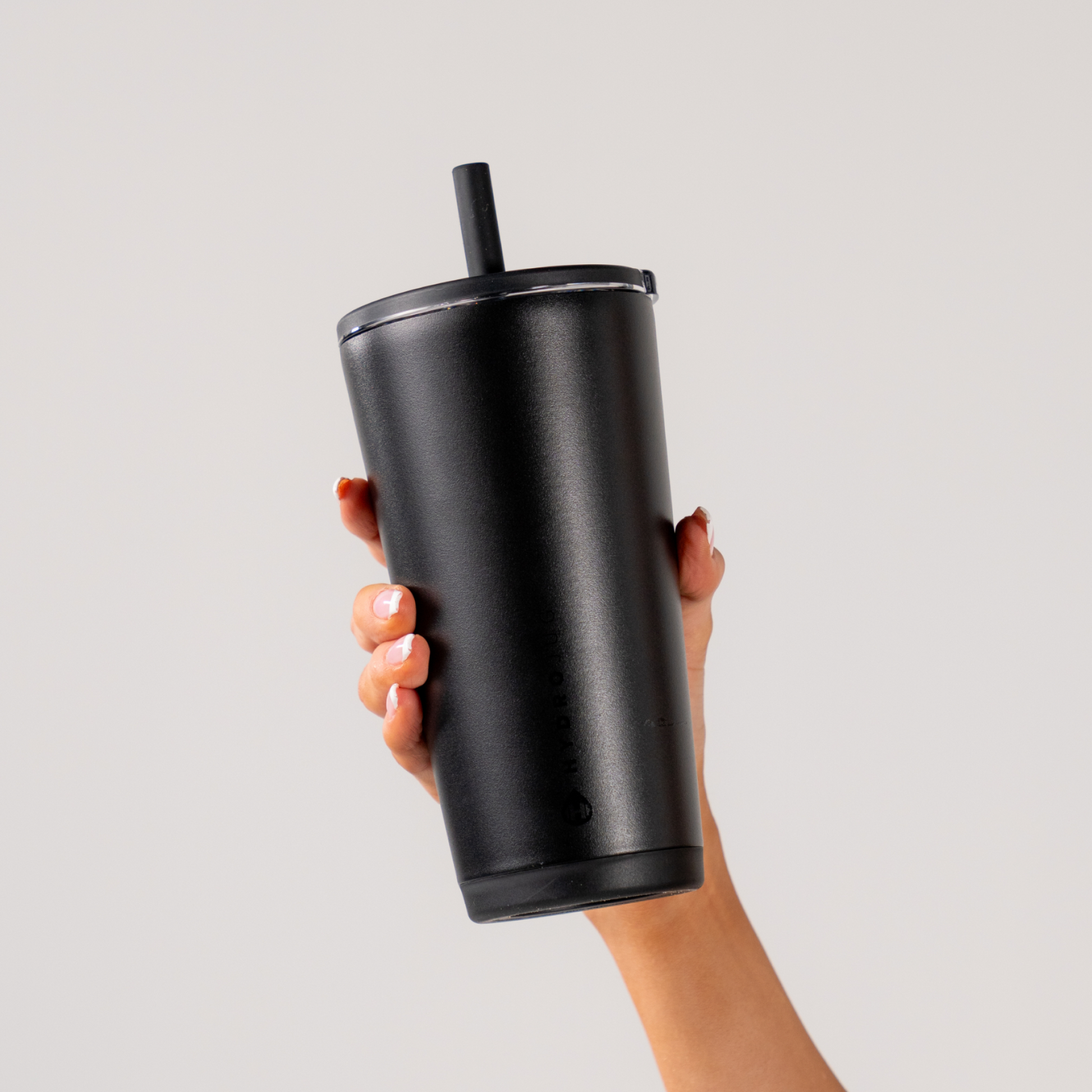 black-r5-2 EverydayTumbler20oz.-Black-WPI-4.png